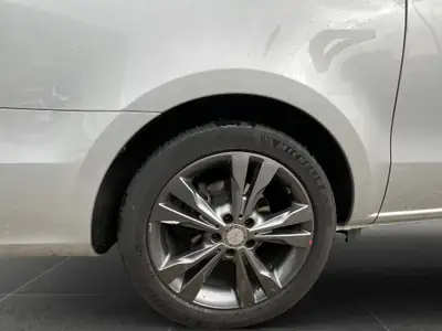 Mercedes-Benz V 250 d BlueTec — Van 7 places, 4WD robuste, faible consommation — Miniature 18