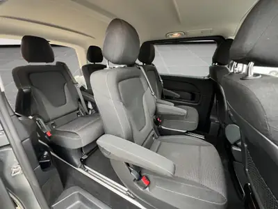 Mercedes-Benz V 250 d BlueTec — Van 7 places, 4WD robuste, faible consommation — Miniature 16