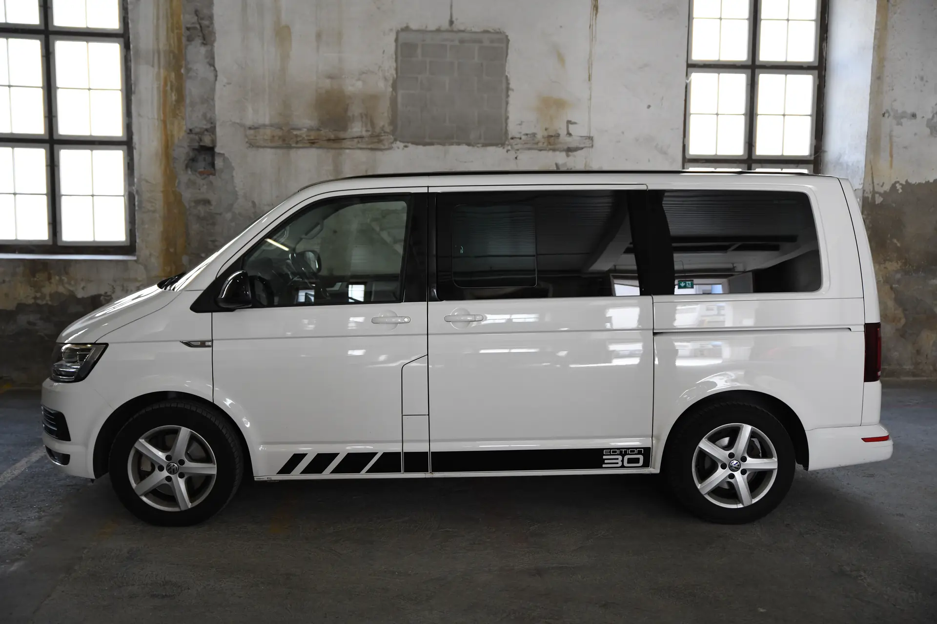 Volkswagen T6 2016 occasion Wolfhausen — 4