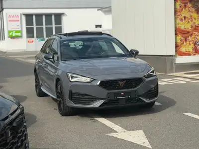 CUPRA Leon ST 1.4 e-HYBRID pHEV — Monospace hybride rechargeable, 37'700 km seulement — Heckansicht