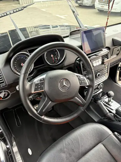 Mercedes-Benz G 350 — Le SUV de légende, diesel puissant et fiable — intérieur