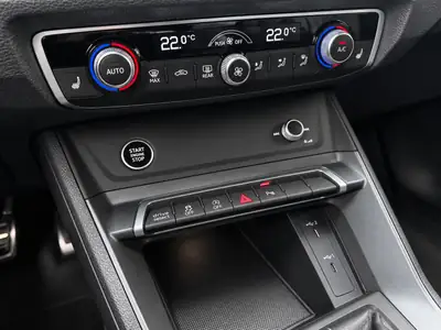 Audi Q3 Sportback 35 TFSI S line — SUV coupé hybride léger, 31 900 km, état impeccable — Miniatur 20