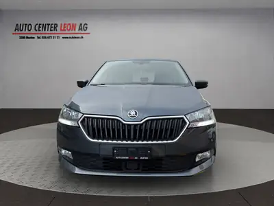 Skoda Fabia 1.0 TSI Ambition DSG — Citadine fiable sans accident, équipée et économe — vue extérieure