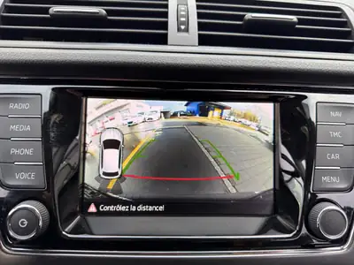 Skoda Fabia 1.0 TSI Ambition DSG — Citadine fiable sans accident, équipée et économe — Miniature 22