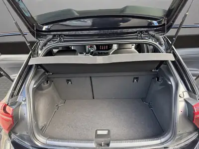 VW Polo 2.0 TSI GTI DSG — Sportive compacte dynamique, faible kilométrage — Miniature 19