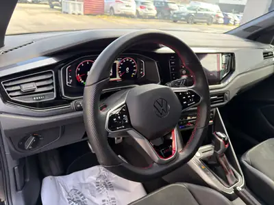 VW Polo 2.0 TSI GTI DSG — Sportive compacte dynamique, faible kilométrage — Miniature 26