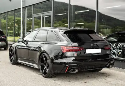 Audi RS6 Avant 4.0 TFSI V8 — 600 ch, break de prestige dynamique, 75'000 km — interior