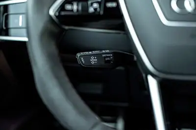 Audi RS6 Avant 4.0 TFSI V8 — 600 ch, break de prestige dynamique, 75'000 km — Thumbnail 22