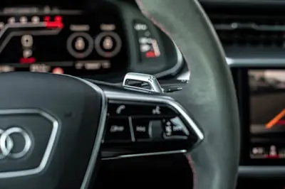 Audi RS6 Avant 4.0 TFSI V8 — 600 ch, break de prestige dynamique, 75'000 km — Thumbnail 23