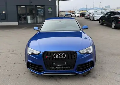 Audi RS5 4.2 V8 — Coupé sportif haute performance, 450 ch authentiques — vista esterna