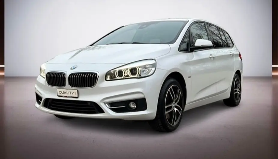 BMW 220 Gran Tourer — Monospace 7 places, navigation et entretien irréprochable — vista esterna