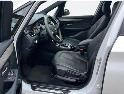 BMW 220 Gran Tourer — Monospace 7 places, navigation et entretien irréprochable — Miniatura 13