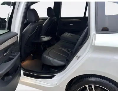 BMW 220 Gran Tourer — Monospace 7 places, navigation et entretien irréprochable — Miniatura 16