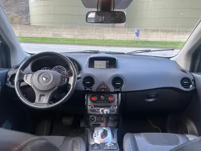 Renault Koleos 2.0 dCi Bose 4x4 — SUV robuste, motorisation diesel, transmission automatique — Thumbnail 10