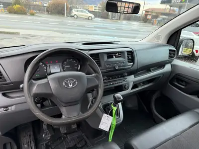 Toyota Proace 2.0D Plateforme Medium — Utilitaire fiable, 33 500 km, sans sinistre — Miniatur 9