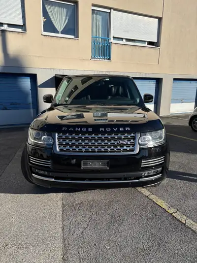 Range Rover 4.4 SDV8 Autobiography — SUV prestige diesel, 70 000 km seulement — Außenansicht