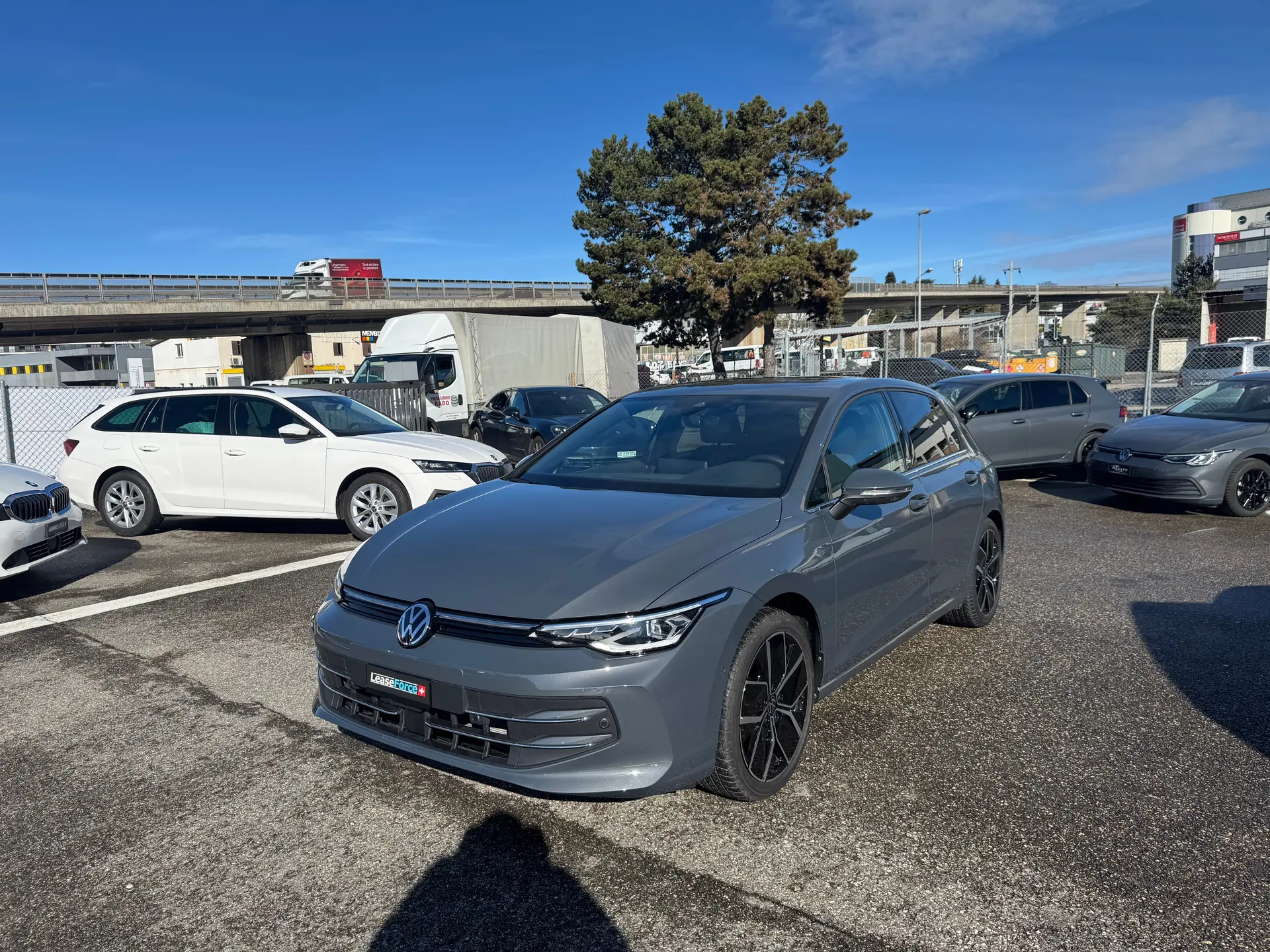 Volkswagen Golf 2024 occasion Bussigny — 2