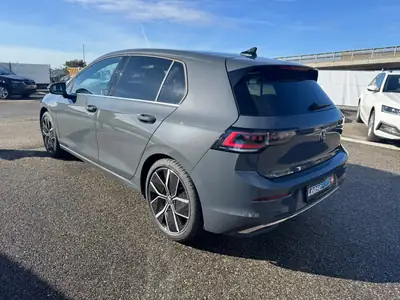 VW Golf 1.5 e TSI mHEV Edition 50 DSG — Hybride léger, 7'900 km, garantie 2 ans — interni