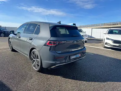 VW Golf 1.5 e TSI mHEV Edition 50 DSG — Hybride léger, 7'900 km, garantie 2 ans — dettaglio
