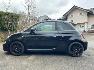 FIAT 595 Abarth Competizione — Turbo performant, toit ouvrant, 45 000 km seulement — vue extérieure