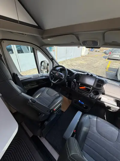 Fiat Adria Tein Plus 640 - Camping-car autonome avec panneaux solaires — Thumbnail 8