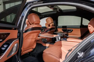 Mercedes-Benz S 580 e L 4Matic AMG Line — Berline hybride rechargeable, 72 000 km — Detail