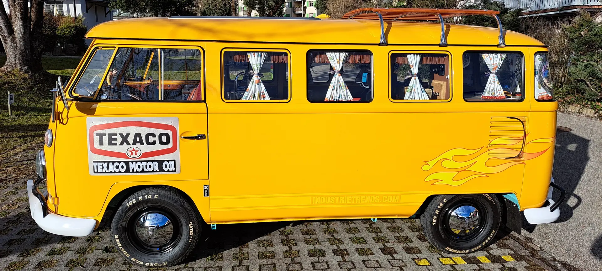 VW T1 Bulli Camper 1973 — Légende roulante, faible kilométrage, prêt à voyager — vista esterna