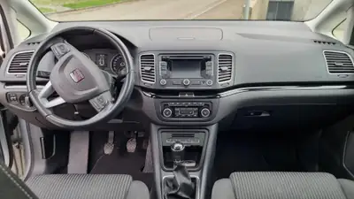 SEAT Alhambra 1.4 TSI Style Eco — Monospace 7 places avec toit panoramique ouvrant — rear view