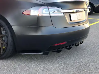 Tesla Model S 75D — Berline électrique haute performance, 135 800 km, traction intégrale — Miniature 8