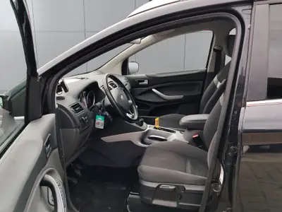 Ford Kuga 2.0 TDCi Carving — SUV diesel robuste, entretien à jour et sans sinistre — Miniatura 9