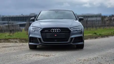 Audi A3 Sportback 2.0 TFSI Sport quattro — Performance et quattro intégral, 146'000 km — Miniature 9