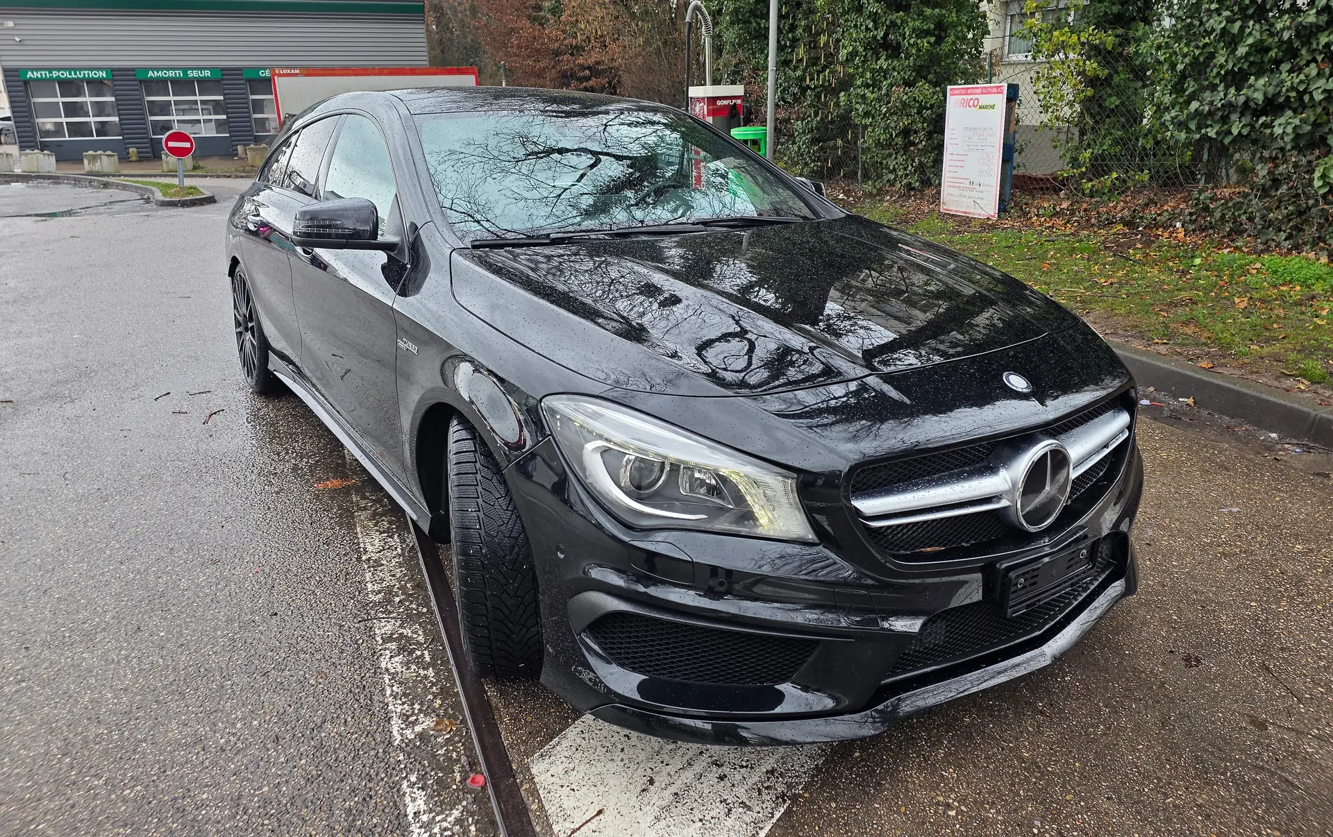 Mercedes-Benz CLA 45 AMG Shooting Brake — Performance 381 ch, break élégant et dynamique
