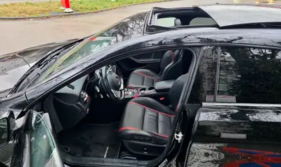 Mercedes-Benz CLA 45 AMG Shooting Brake — Performance 381 ch, break élégant et dynamique — Miniatura 7