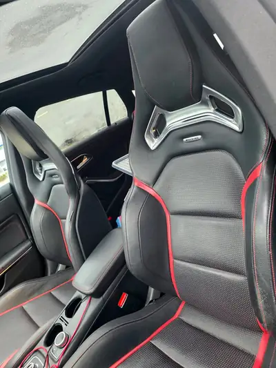 Mercedes-Benz CLA 45 AMG Shooting Brake — Performance 381 ch, break élégant et dynamique — Miniatura 8
