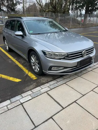 Volkswagen Passat 2.0 TDI Business — Break spacieux, diesel économe et sans sinistre — exterior view