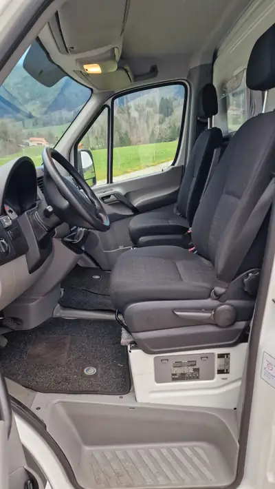 Mercedes-Benz Sprinter 516 — Utilitaire électrique innovant, 15'000 km seulement — Miniatura 7