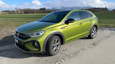 VW Taigo 1.5 TSI R-Line — SUV compact dynamique, toit panoramique, 58'000 km — vue extérieure