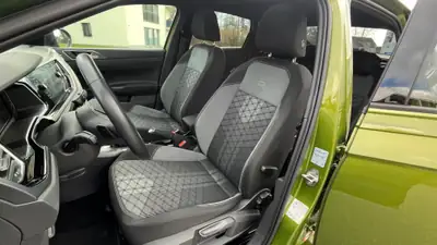 VW Taigo 1.5 TSI R-Line — SUV compact dynamique, toit panoramique, 58'000 km — Miniature 7