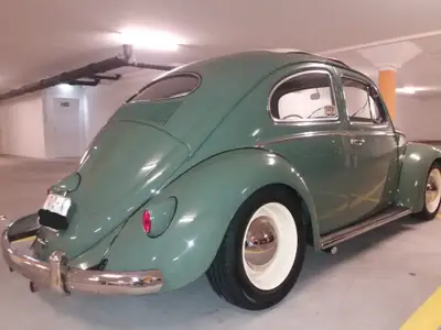 VW Käfer 1957 Faltdach Ovali — Légende automobile entièrement restaurée — Detail