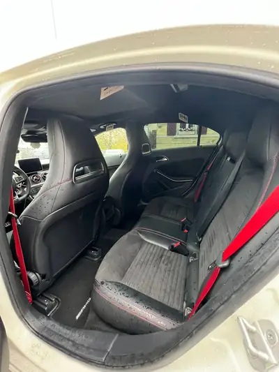 Mercedes-Benz A 45 AMG 4Matic — Performance 381 ch, Transmission DCT, Traction intégrale — Thumbnail 8