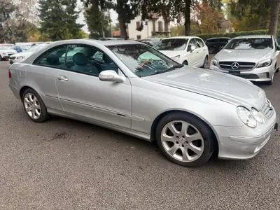 Mercedes-Benz CLK 240 Élégance — Coupé sportif 2003, état impeccable, sans sinistre — détail