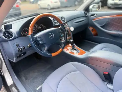 Mercedes-Benz CLK 240 Élégance — Coupé sportif 2003, état impeccable, sans sinistre — Miniature 10