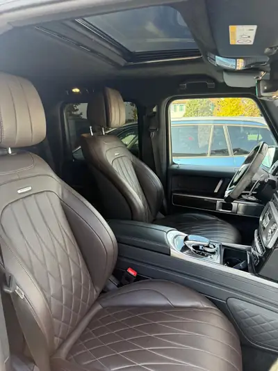 Mercedes-Benz G 63 AMG Brabus 700 — SUV légendaire, performances extrêmes — Miniature 9