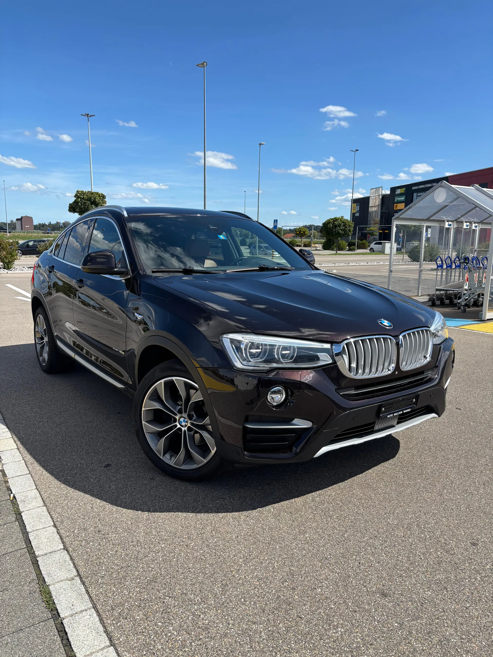 BMW X4 xDrive 30d xLine — SUV coupé premium diesel, entretien BMW, état impeccable