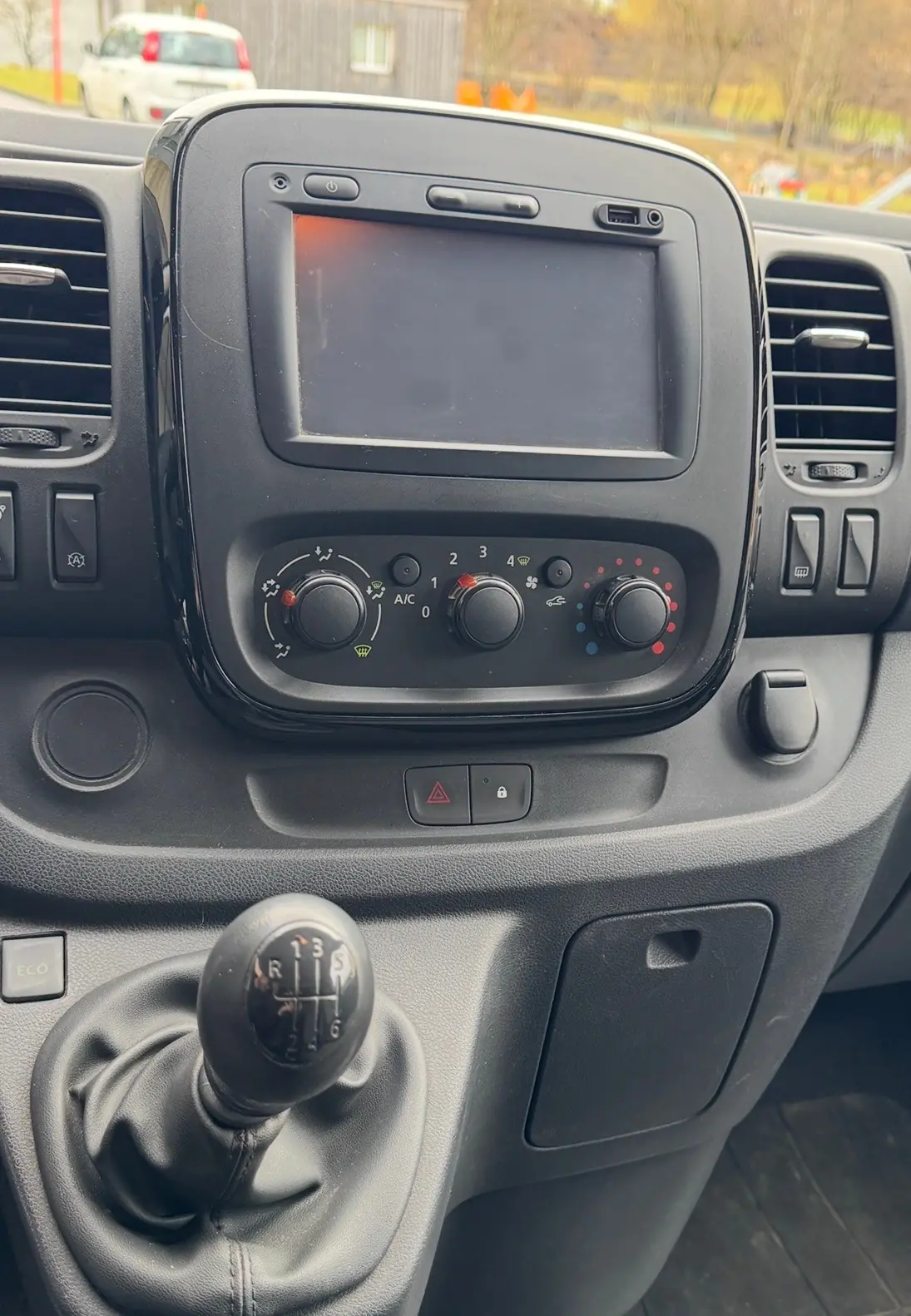 Opel Vivaro 2016 occasion Ebnat Kappel — 5