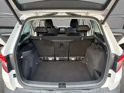 Skoda Karoq 2.0 TDI 150 ch — SUV 4x4 robuste, attelage et caméra — Miniature 19
