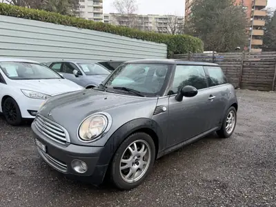 MINI Cooper 2009 — Citadine dynamique, 67'000 km d'origine, climatisée — vue extérieure
