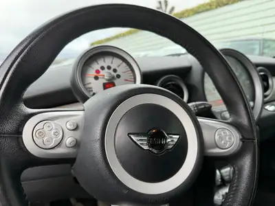 MINI Cooper 2009 — Citadine dynamique, 67'000 km d'origine, climatisée — détail