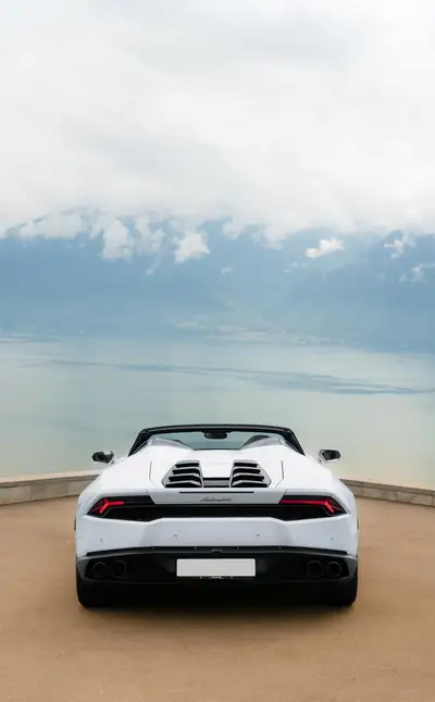 Lamborghini Huracán LP610-4 Spyder — Cabriolet 610 ch, 49 000 km, suivi Lamborghini — fianco