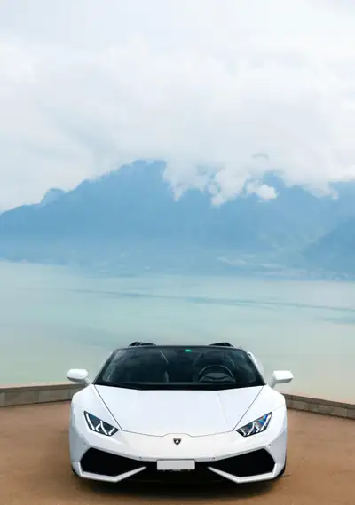 Lamborghini Huracán LP610-4 Spyder — Cabriolet 610 ch, 49 000 km, suivi Lamborghini — vista esterna